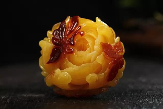 蜜蜡矿坑,蜜蜡矿点是什么