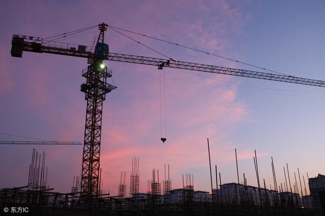 泥工和水电工哪个工资高,工地水电杂工一般有哪些工作