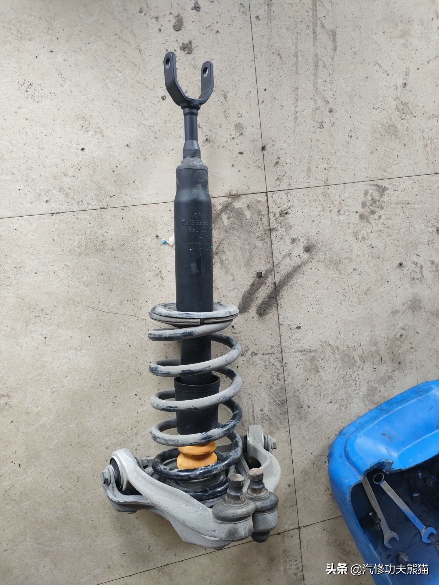 2004年奥迪a6经典版好吗,24年的奥迪a6最新款