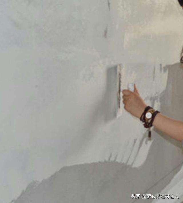 阳台墙面返潮起皮什么原因,墙面返潮变色起皮泛碱发霉