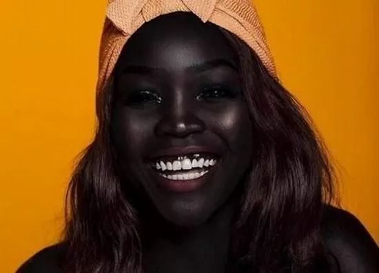 世界最黑的女模特,史上最黑的女模特