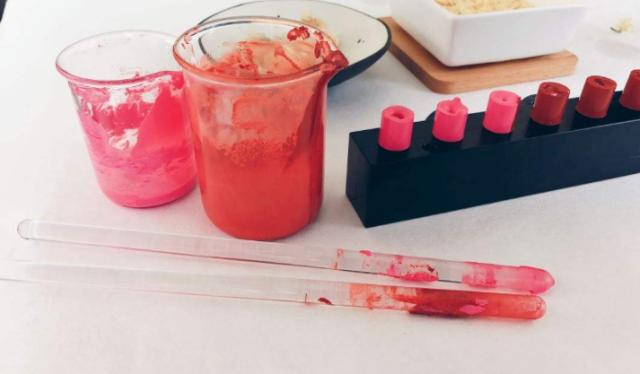 口红究竟是什么东西做的?说出来你可能不信