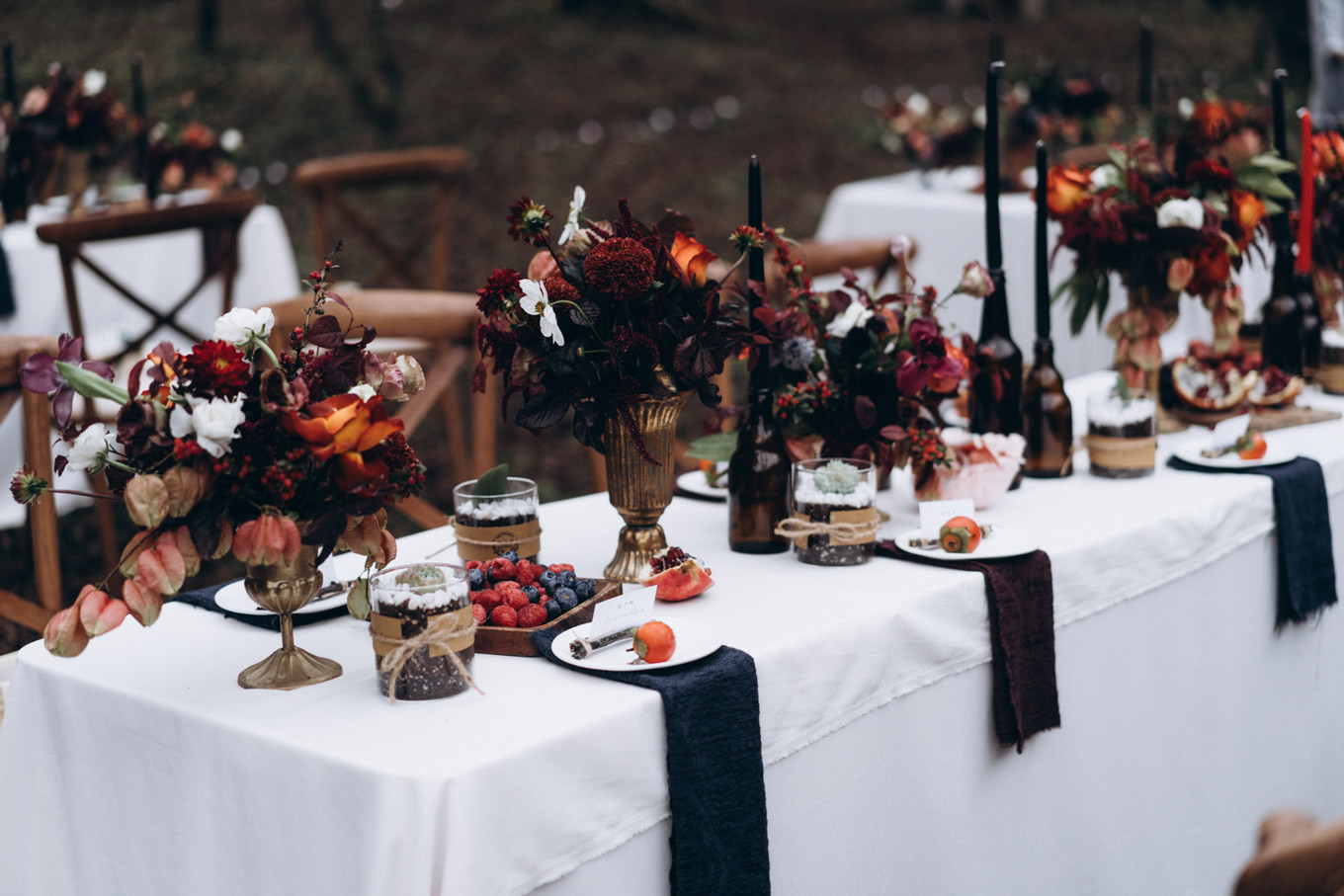 我们带上婚纱，去与世隔绝的山中办了一场绝世婚礼