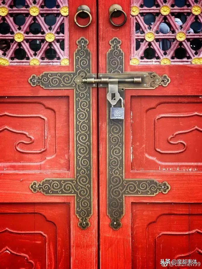 上海天安千树网红打卡点,上海打卡必去的地方排名