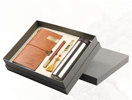 公司周年纪念礼品有什么,公司周年庆送什么纪念品好