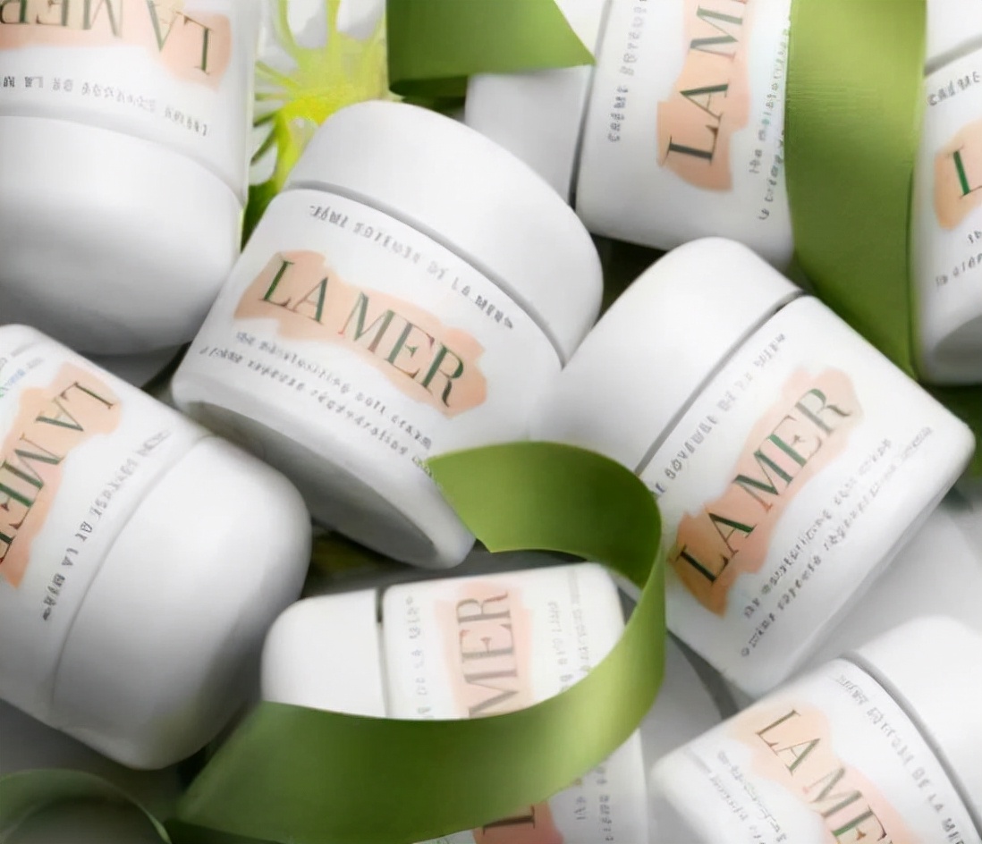 补水保湿不油腻提亮肤色的面霜,补水保湿美白紧致提亮肤色面霜