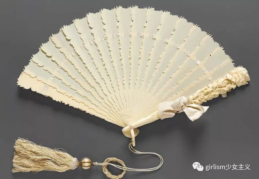 lolita轻小扇,lolita花朵团扇教程