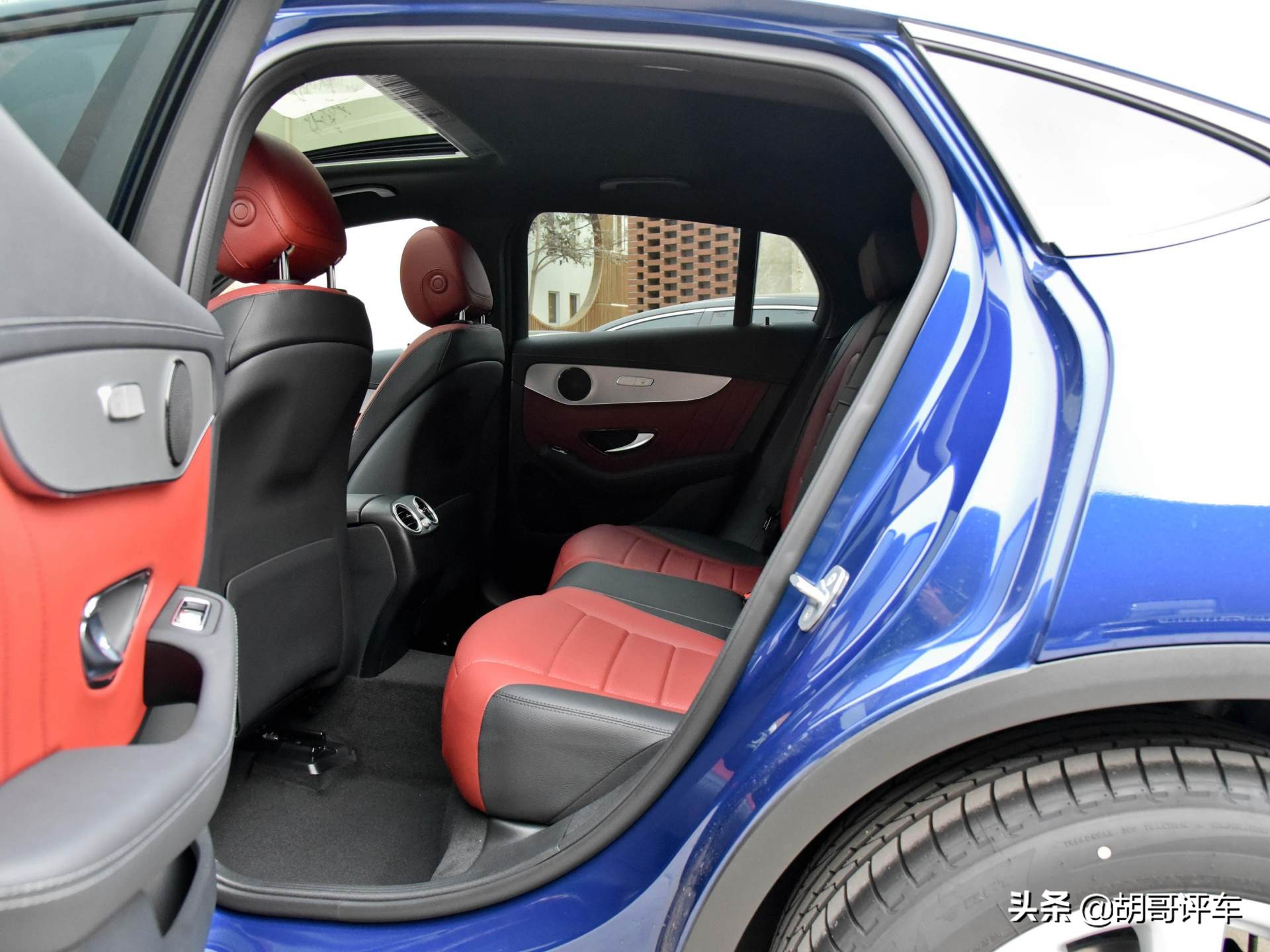 奔驰轿跑glc进口coupe260驾驶质感,奔驰glc4matic轿跑suv