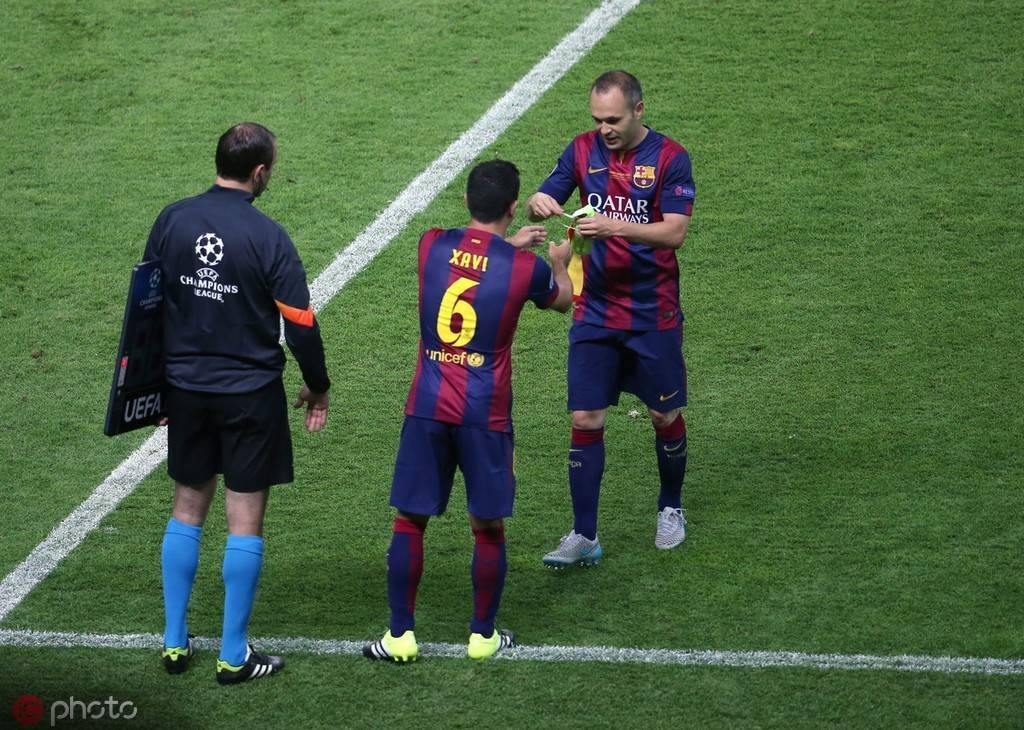 哈维给巴萨带来的改变,哈维才是巴萨最伟大的球员