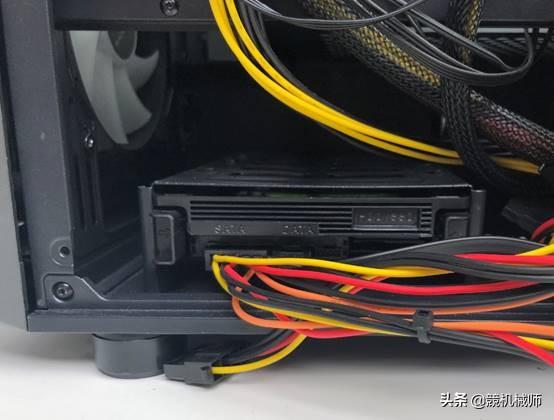 台式机组装好后怎么装系统,台式机diy模拟组装