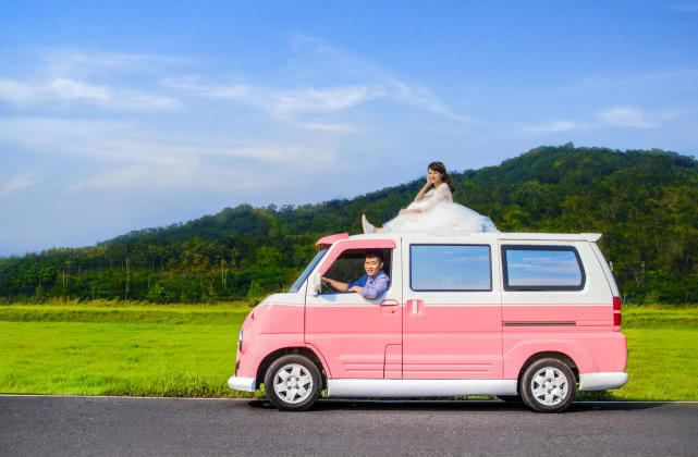 他们摄影,摄影师拍婚纱照油画