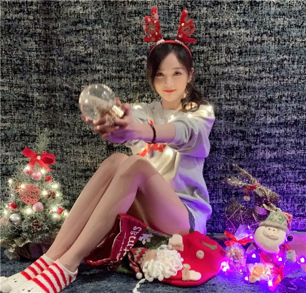 明星红毯穿衣打扮,明星红毯惊艳穿搭