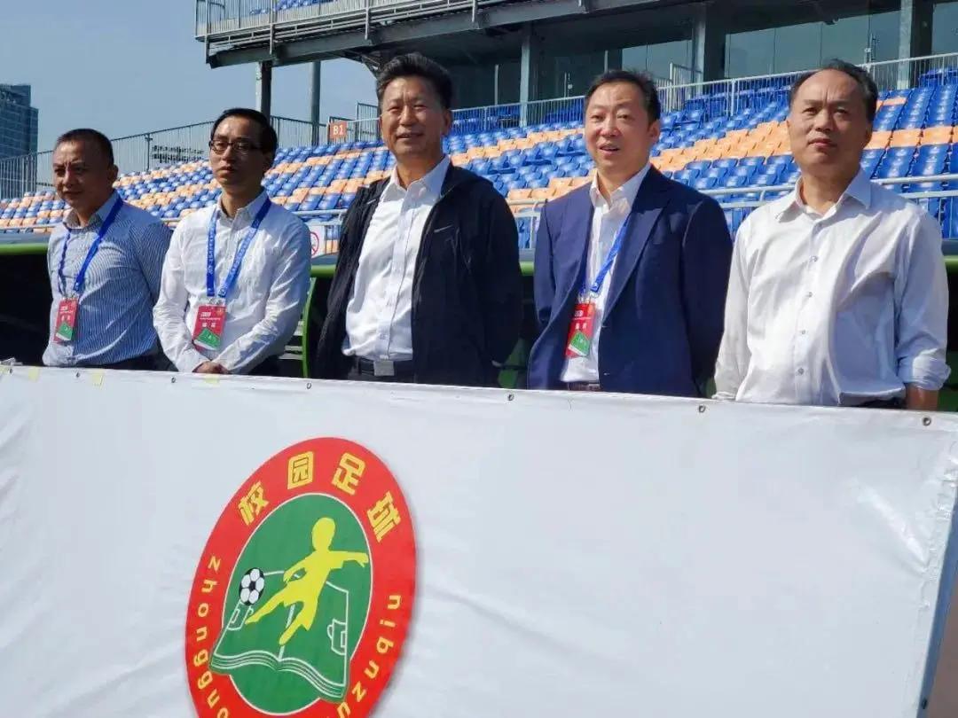 铿锵玫瑰中国女足精彩进球,铿锵玫瑰校园女足