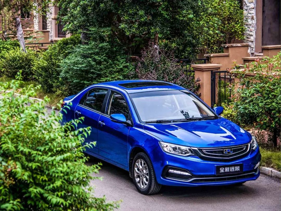 想买4万5万多的轿车选这三款就行,首付两万什么车性价比高