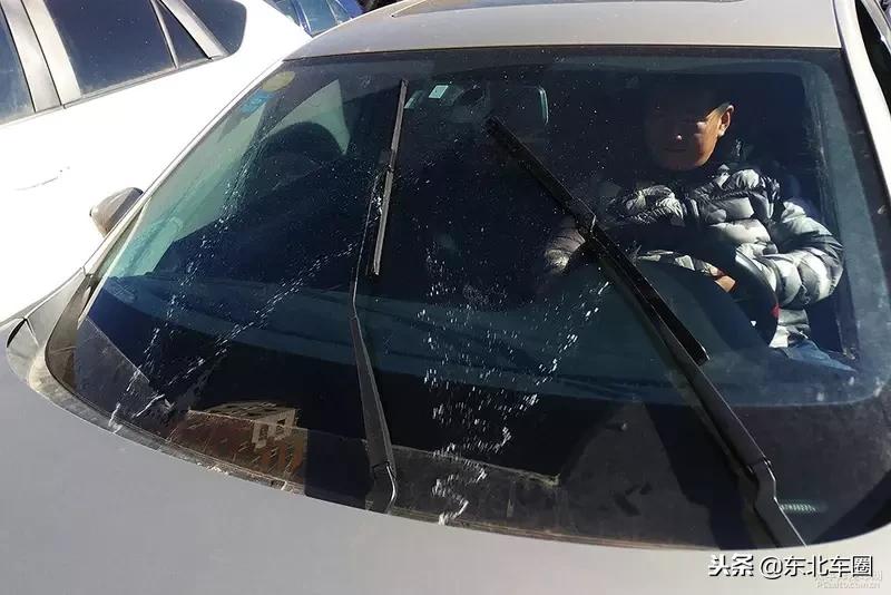 大众新捷达雨刷器更换视频,大众高尔夫雨刷器更换