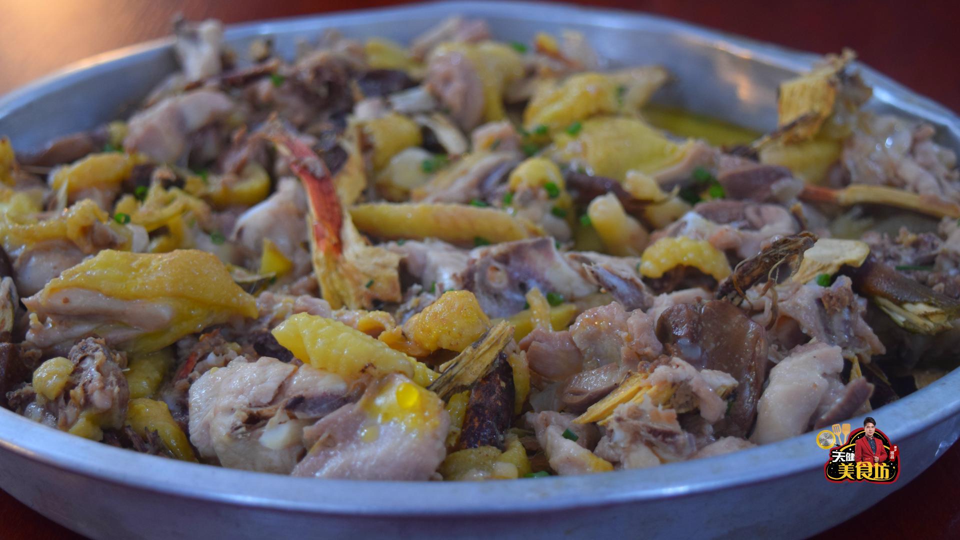 五指毛桃煲土鸡茯苓灵芝汤,五指毛桃蒸鸡肉