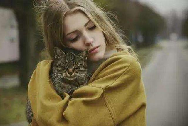 男人念念不忘的，往往是像猫一样的女人