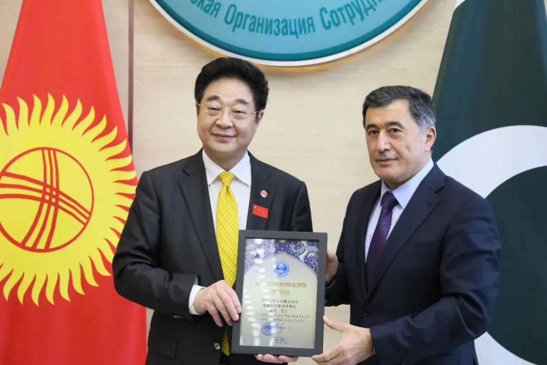 葛坚个人资料,葛坚