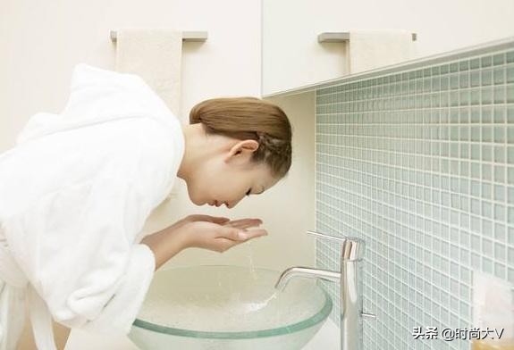 这些护肤方法，网传很有效，实则鸡肋易伤肤，美容师：不建议尝试