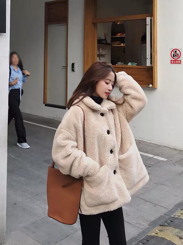 10款温暖羊羔毛外套，时髦拯救怕冷星人