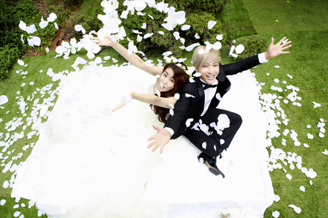 鬼怪婚纱照模板,鬼怪风格的婚纱照