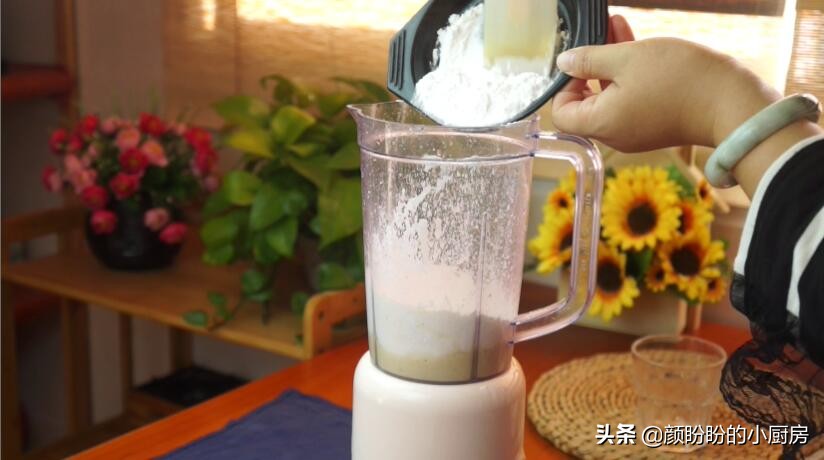 香蕉糯米糕做法简单非常好吃,香蕉糯米糕正宗做法