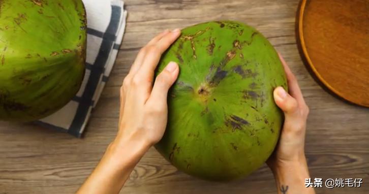 椰子选哪种好吃,怎么挑选椰子最好