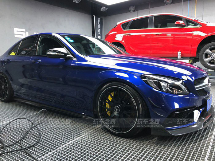 从改变到蜕变到提升,老款奔驰c200改装最佳方案