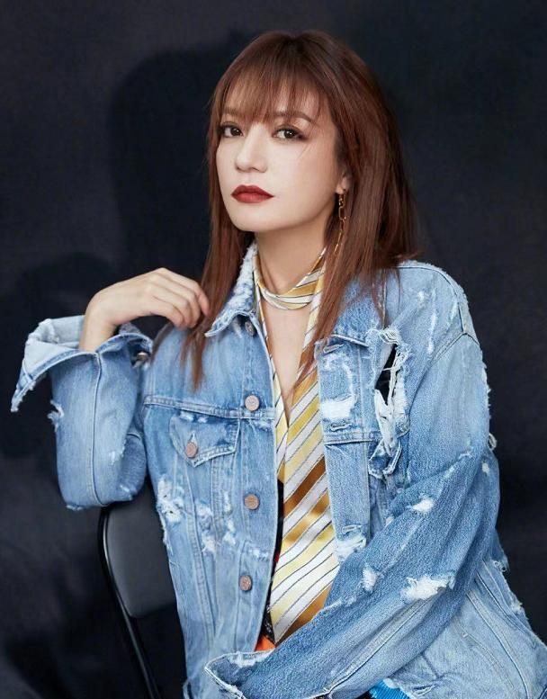 赵薇林心如最新同框视频,赵薇和林心如同框出现