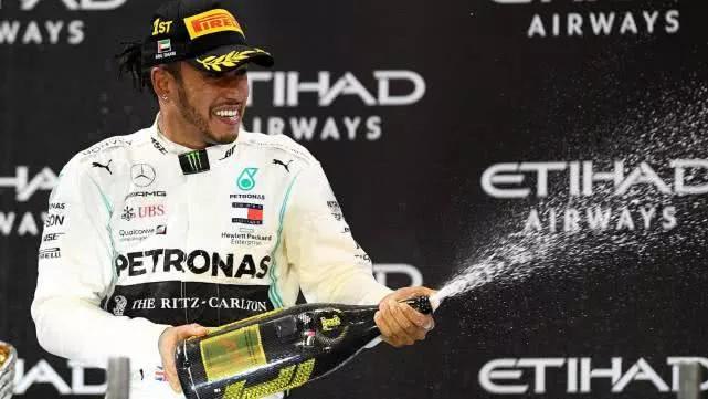 新冠疫情期间涌现出的人物事迹,新冠感染10位大明星