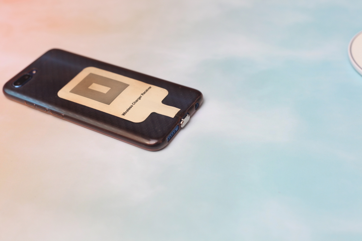 支持安卓无线充电器三合一,适用于无线充电的手机