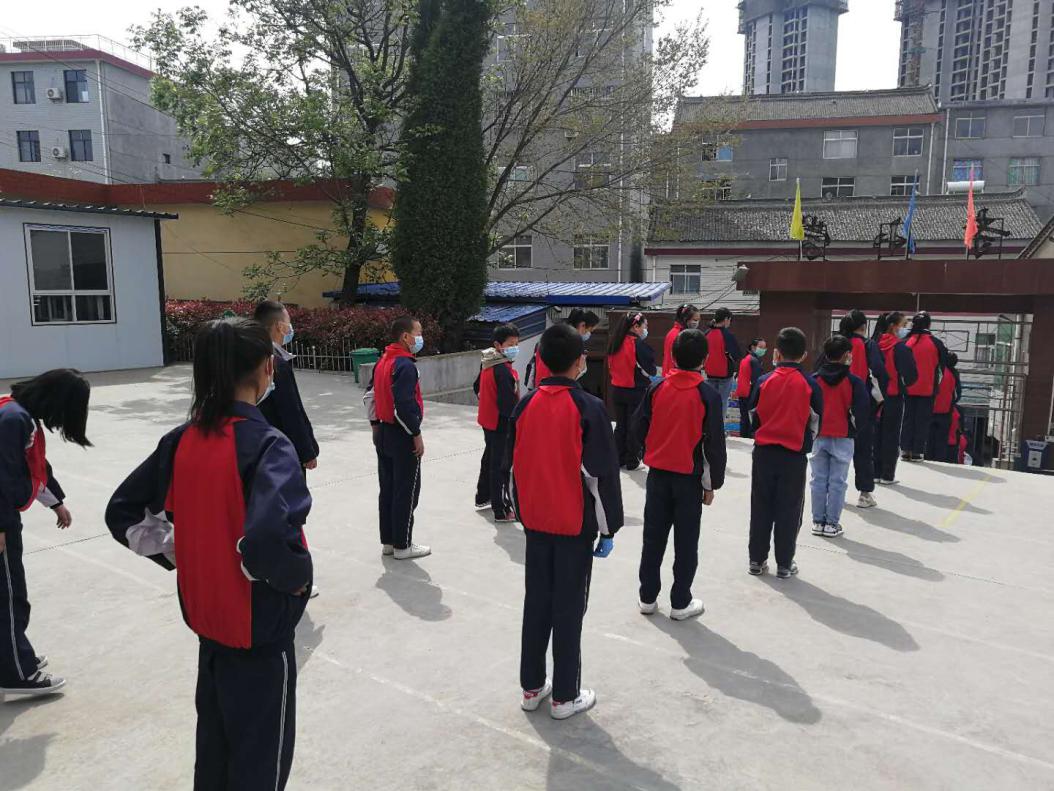 复课开学暖心护航,保障开学复课有序