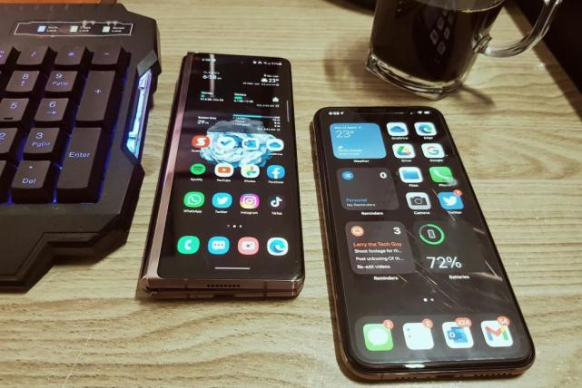 iphonexs还能撑几年,为什么iphone用三年了还会卡