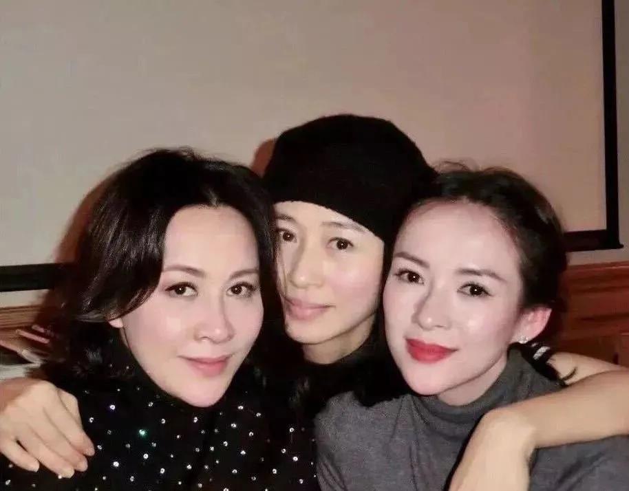 李佳琦力荐的爆款，时尚圈都在用的好东西，你有几只？