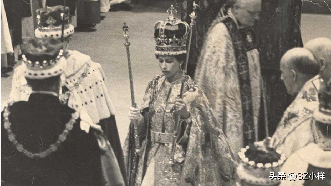 英国女王多奢侈,英国女王佩戴珠宝来源图