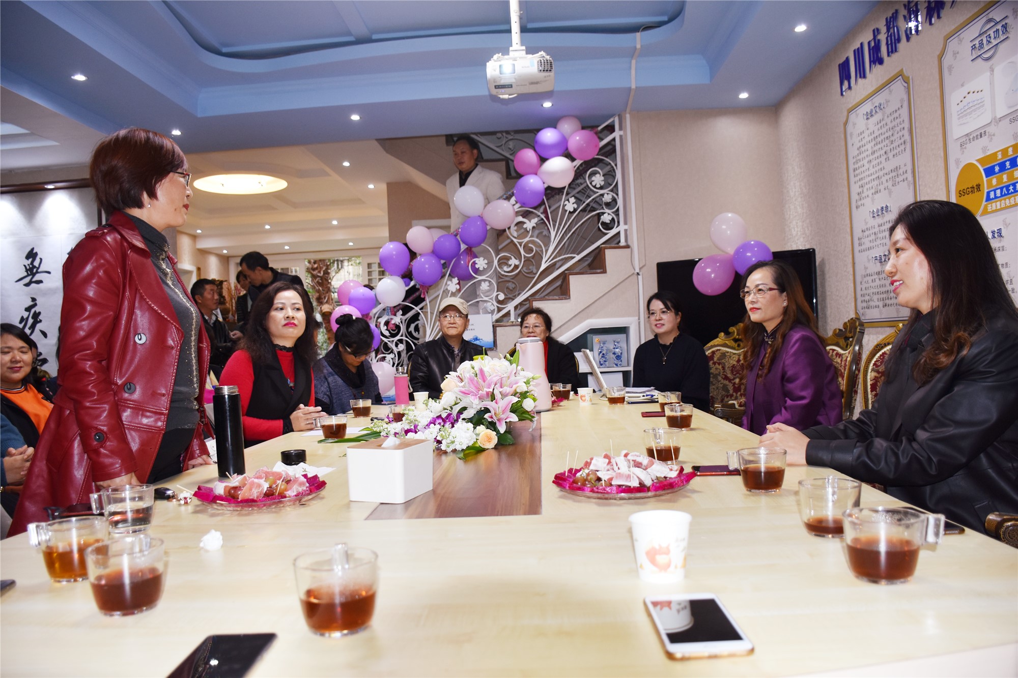 成都“无疾堂”养生馆举行周年庆活动