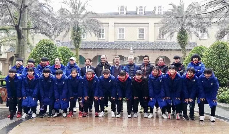 许家印大手笔投入探索青训成功之路打通培养足球明星的“最后一公里”