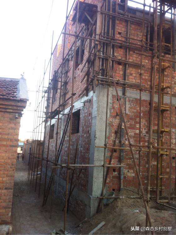 北方农村建房全过程，三层占地150平米，花了50万