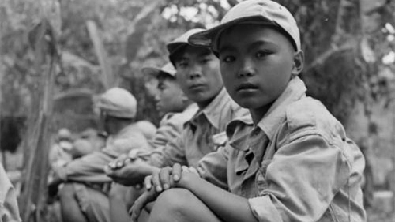 中国最小退役军官8岁入伍,中国特招入伍最小年龄国防生是谁