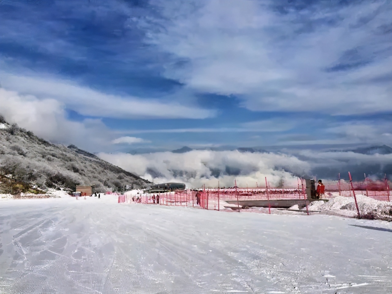 成都周边春节滑雪泡温泉,成都可以玩水也可以玩雪的地方