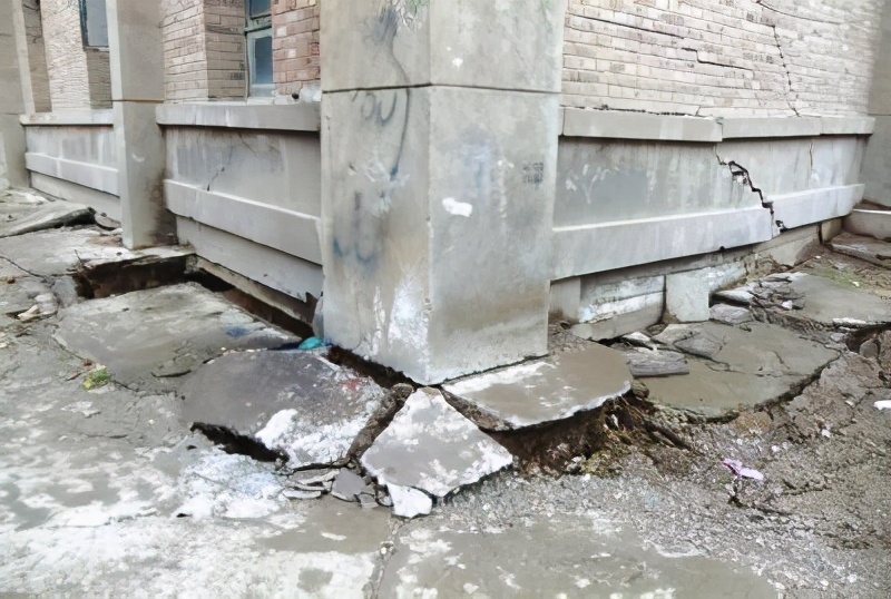 农村自建房第几年沉降最明显,农村自建房地基沉降的情况