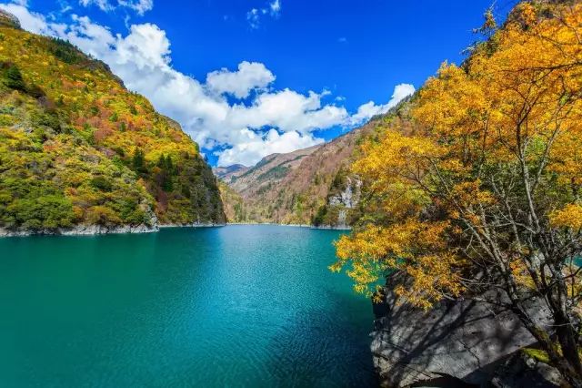 比九寨沟还漂亮的景点,比四川九寨沟更美的地方