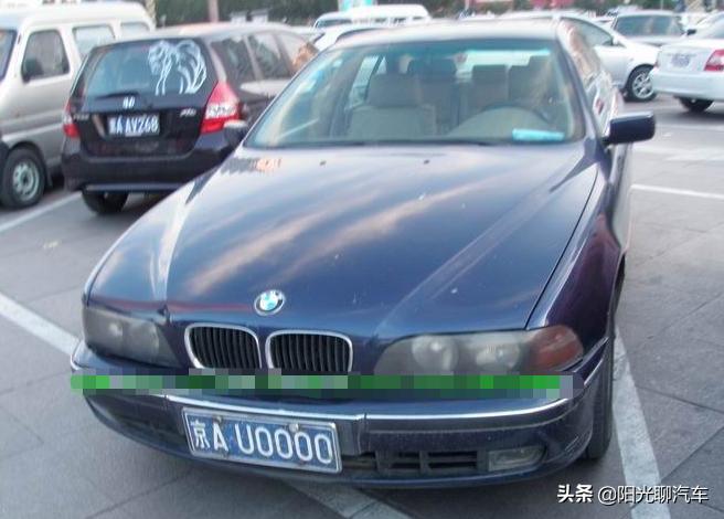 大众辉腾上街惊呆众人,100万的大众辉腾