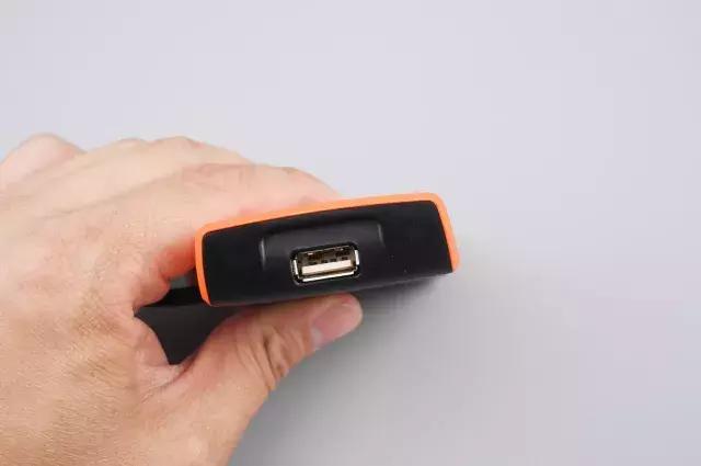 功能丰富的MAMEN智能数据读卡器