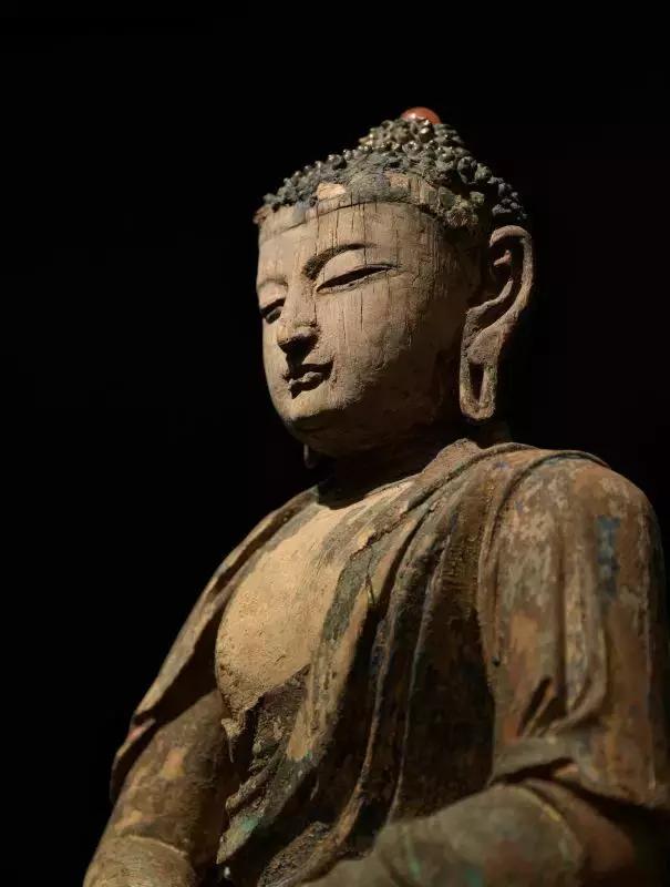 十大精品木雕佛像图片,清中期木雕佛像图片大全