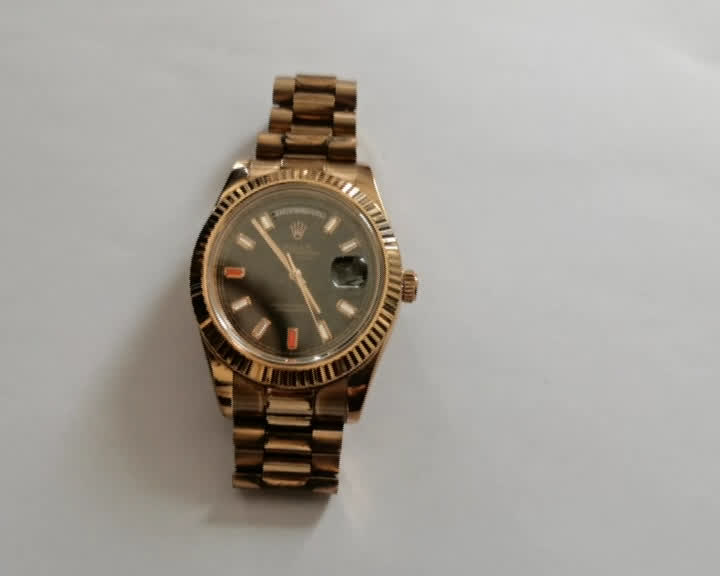 劳力士金表被盗,20多万劳力士被偷最终结果