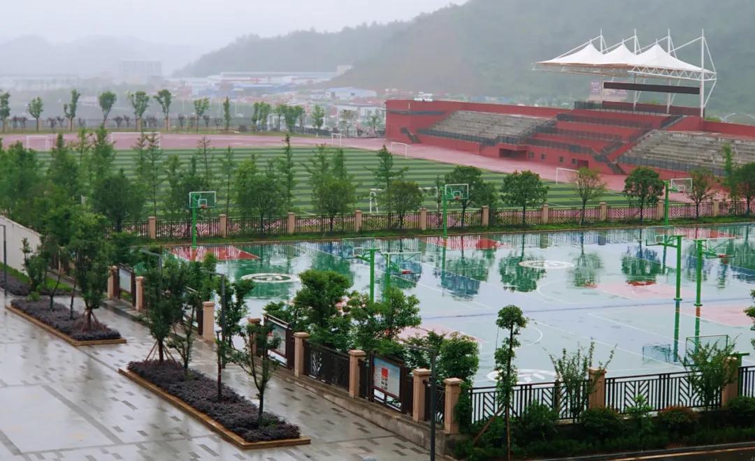 湖北十堰有研究生点的学校,湖北十堰研究生学校