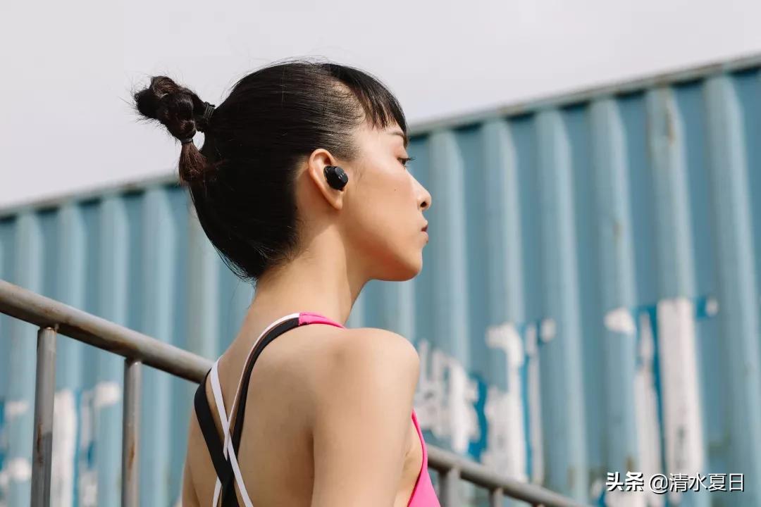 汪峰老师代言的耳机怎么样,汪峰耳机到底好不好