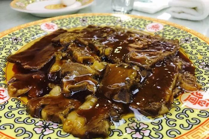 北京饭店必吃的10道菜,北京最正宗的50家老字号招牌菜