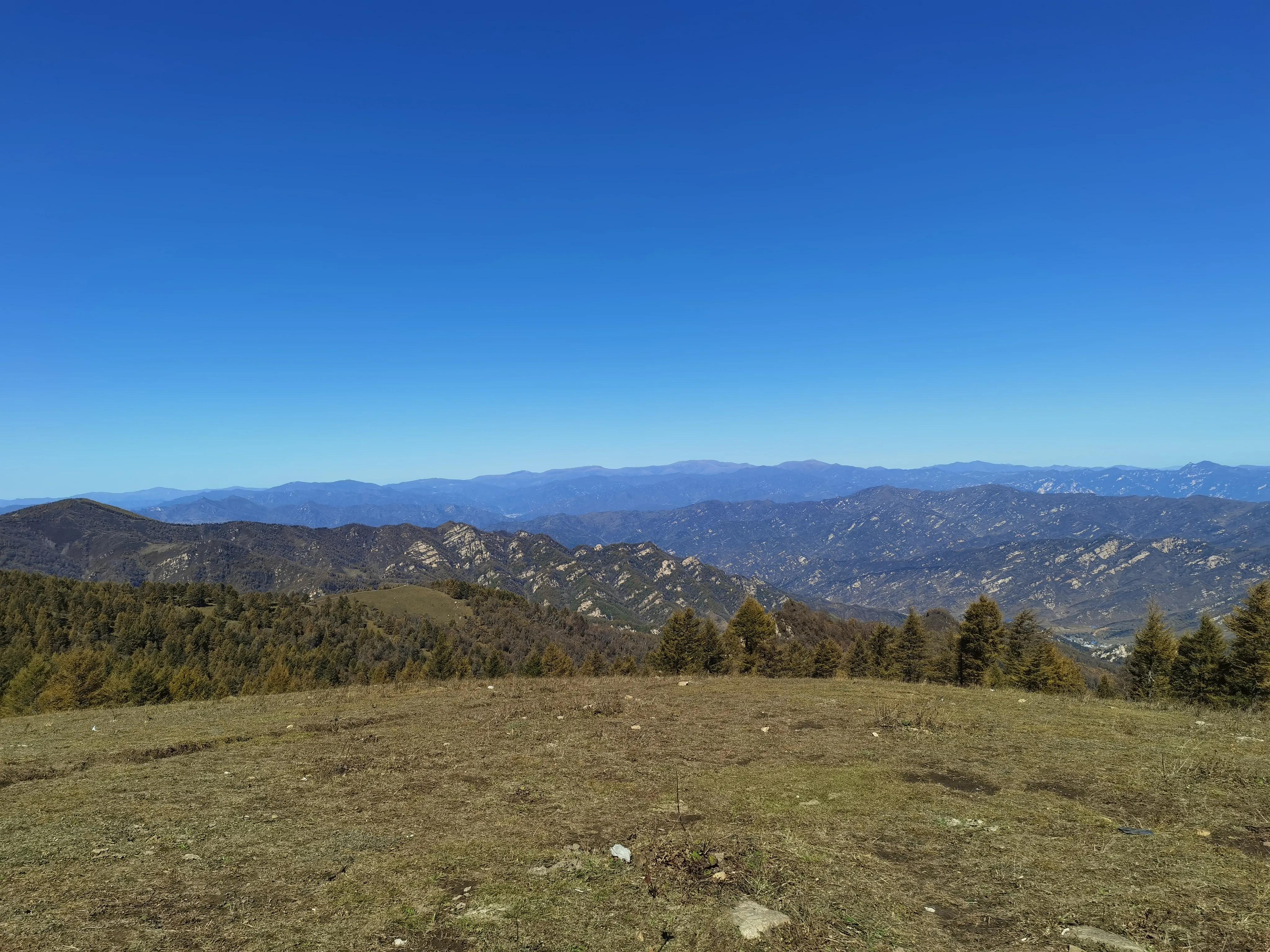 都知夏日驼梁美，秋季呢？阜平花塔村进山带您领略最美的秋日驼梁